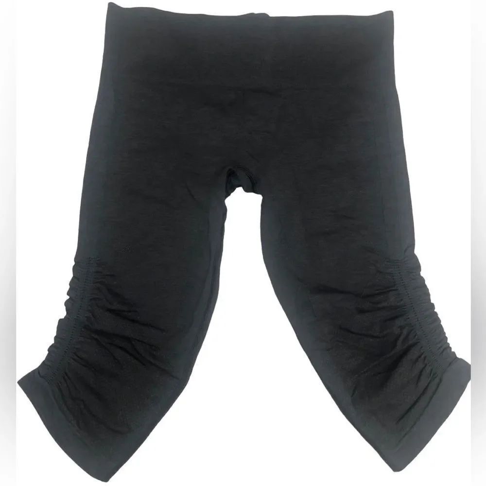 Lululemon Awakening Crop *Taryn Toomey Collection 17" Dark Gray